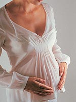 Чем опасна поздняя беременность?
